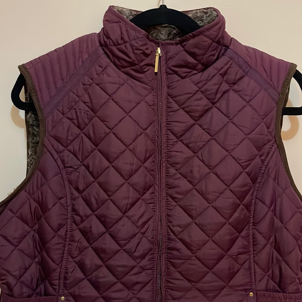Weatherproof lined vest size L